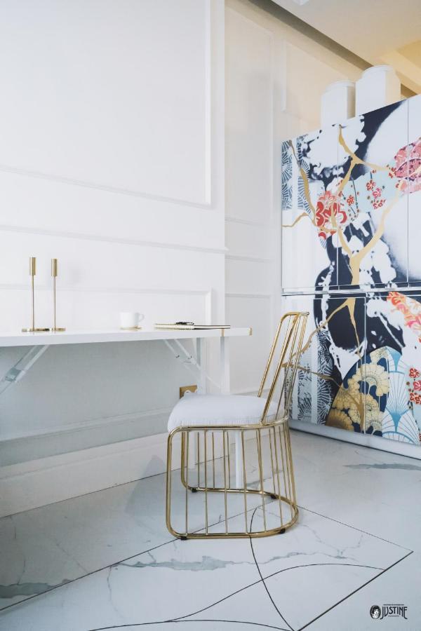 Suite Kintsugi By Justine Apartments Apartamento Turistico En Madrid Rio Exterior photo